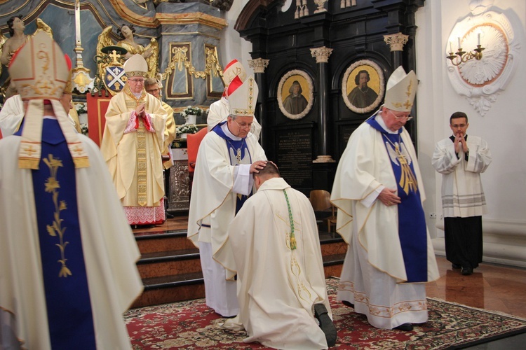 Sakra abp. Andrzeja Józwowicza