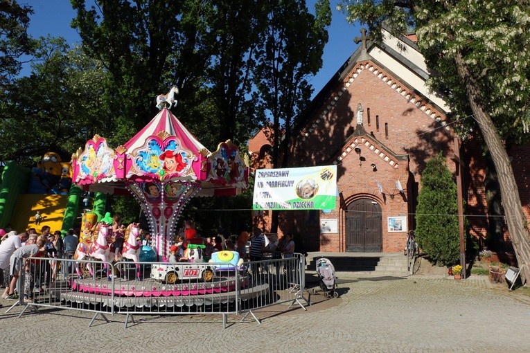 Piknik w parafii św. Jadwigi na Kozanowie