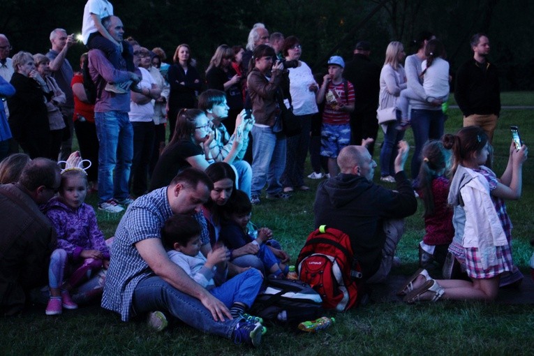 Piknik "Jesteśmy rodziną" na 25-lecie parafii MB Różańcowej
