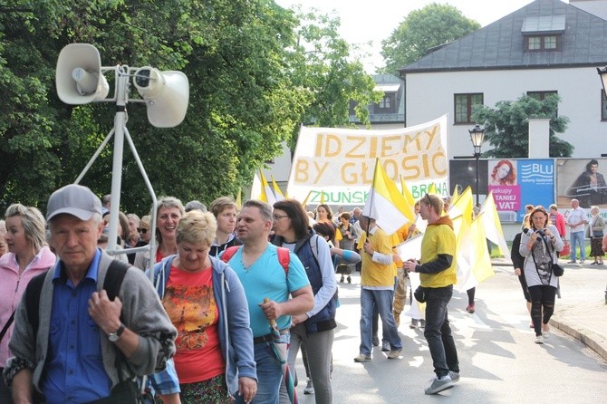 362. Łowicka Piesza Pielgrzymka na Jasną Górę, cz. I