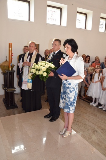 Powitanie ikony MB Częstochowskiej w parafii św. Maksymiliana w Głownie