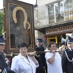 Powitanie ikony MB Częstochowskiej w parafii św. Jakuba w Głownie