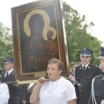 Powitanie ikony MB Częstochowskiej w parafii św. Jakuba w Głownie