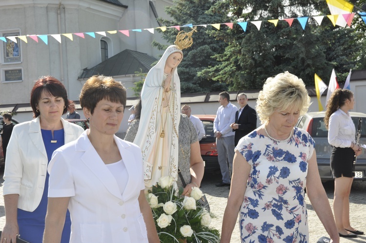 Powitanie ikony MB Częstochowskiej w Dmosinie