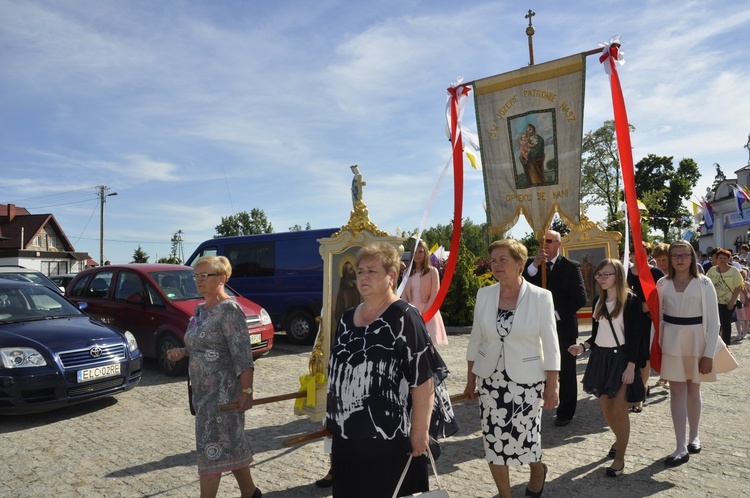 Powitanie ikony MB Częstochowskiej w Dmosinie