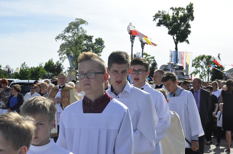 Powitanie ikony MB Częstochowskiej w Dmosinie