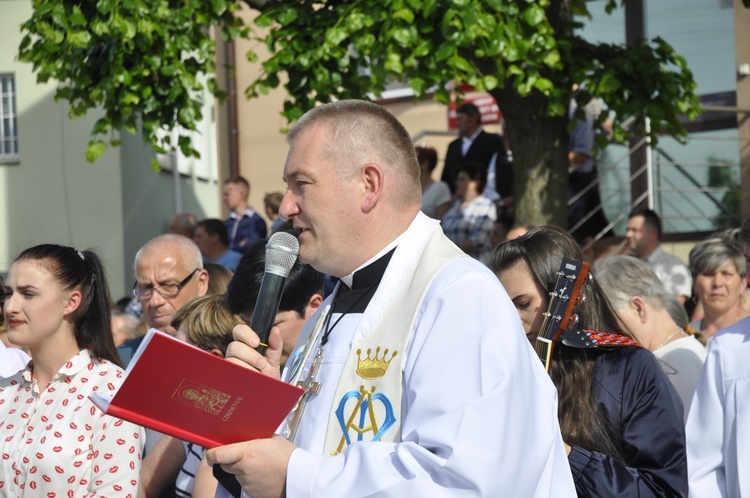 Powitanie ikony MB Częstochowskiej w Dmosinie