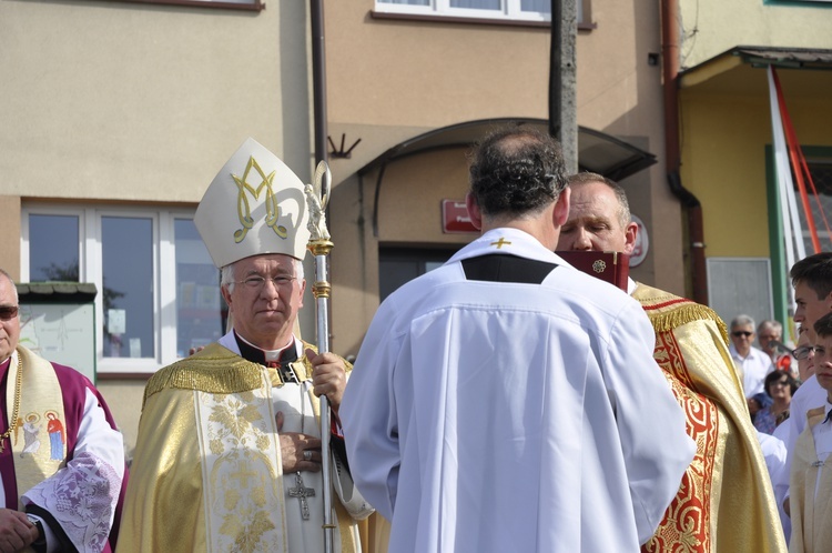 Powitanie ikony MB Częstochowskiej w Dmosinie