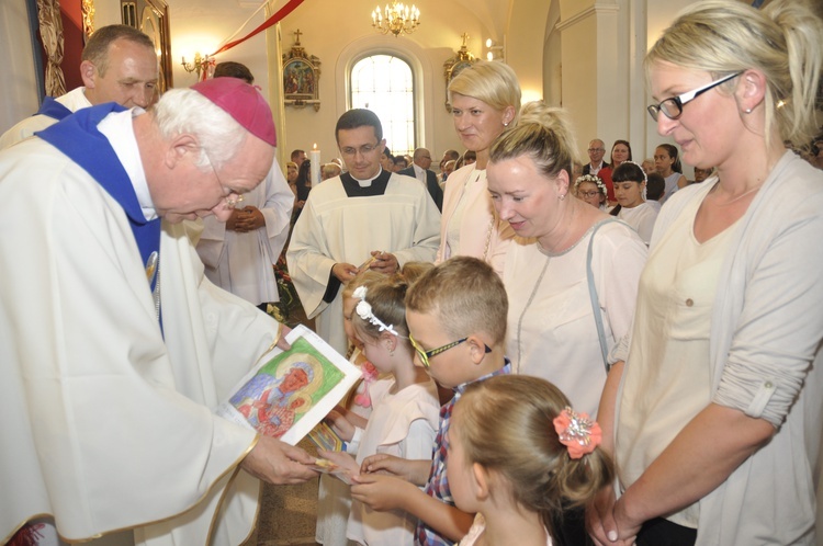 Powitanie ikony MB Częstochowskiej w Dmosinie