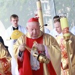 Procesja do ołtarza - Msza św. koronacyjna