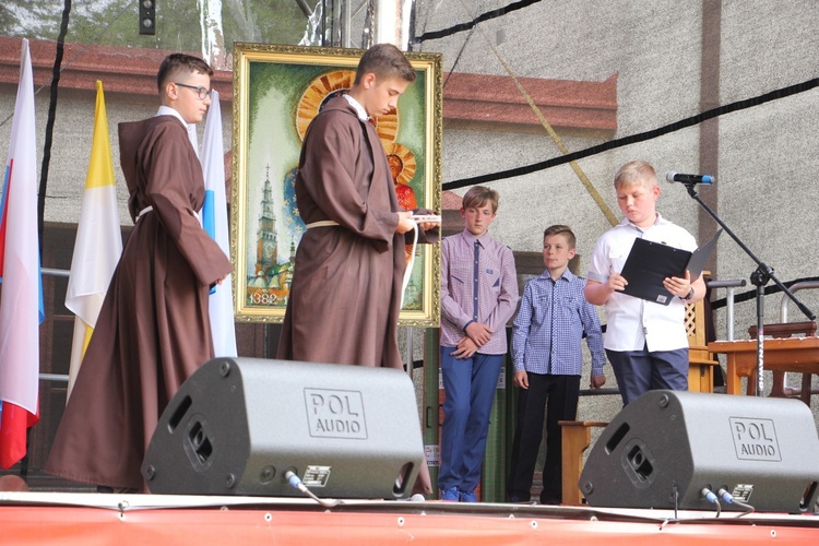 Para prezydencka w Nowym Mieście nad Pilicą