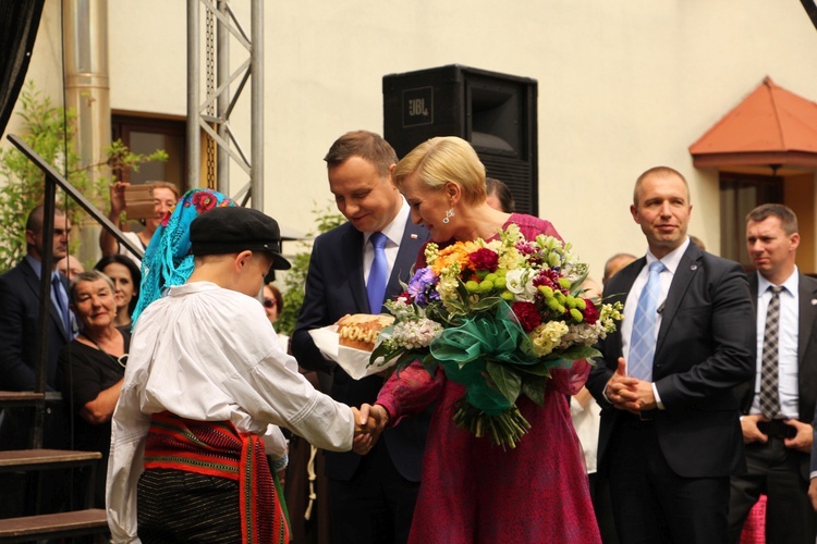 Para prezydencka w Nowym Mieście nad Pilicą