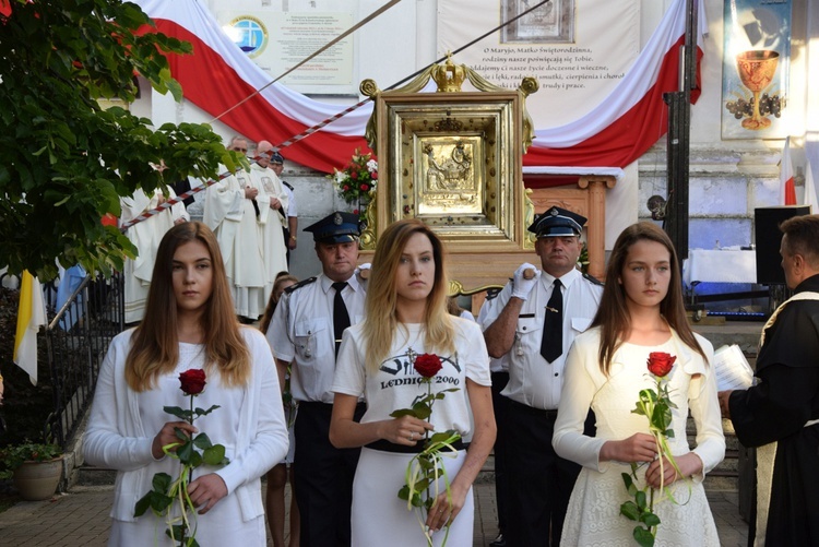 Obchody 250. rocznicy koronacji cudownego obrazu Matki Bożej w Miedniewicach