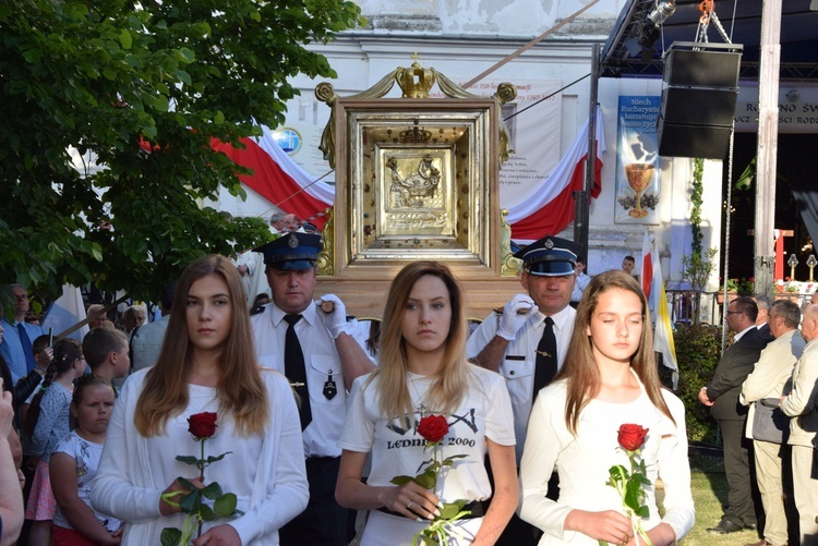 Obchody 250. rocznicy koronacji cudownego obrazu Matki Bożej w Miedniewicach