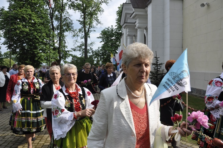 Powitanie ikony MB Częstochowskiej w Domaniewicach