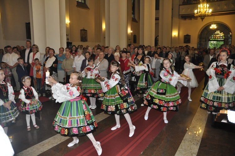 Powitanie ikony MB Częstochowskiej w Domaniewicach