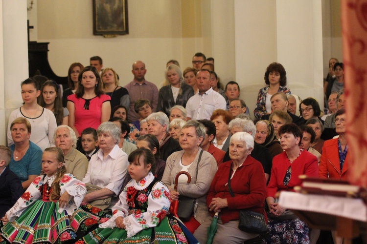 Powitanie ikony MB Częstochowskiej w Domaniewicach