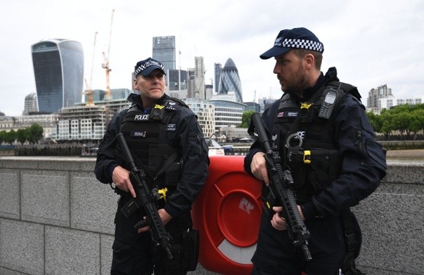 Policja ujawniła nazwiska dwóch zamachowców z London Bridge