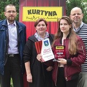 W zeszłym roku na festiwal zgłosiło się aż 8 grup teatralnych, które zaprezentowały bardzo wysoki poziom. 