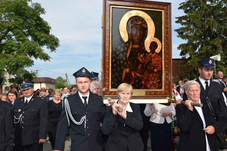 Powitanie ikony MB Częstochowskiej z Złakowie Kościelnym