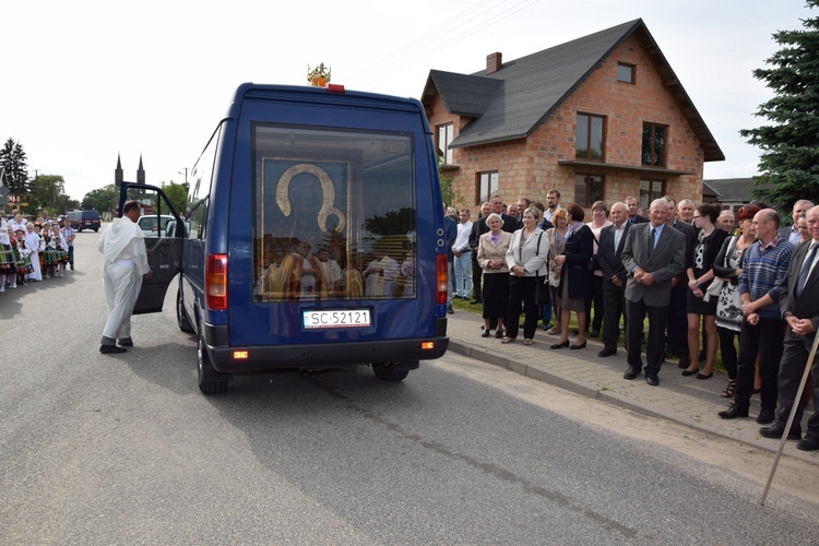 Powitanie ikony MB Częstochowskiej z Złakowie Kościelnym