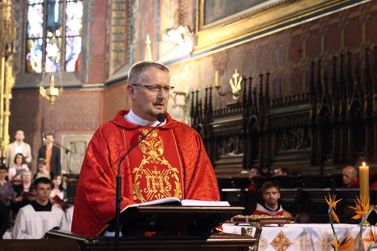 Arcybiskup z Chimbote w bazylice franciszkanów