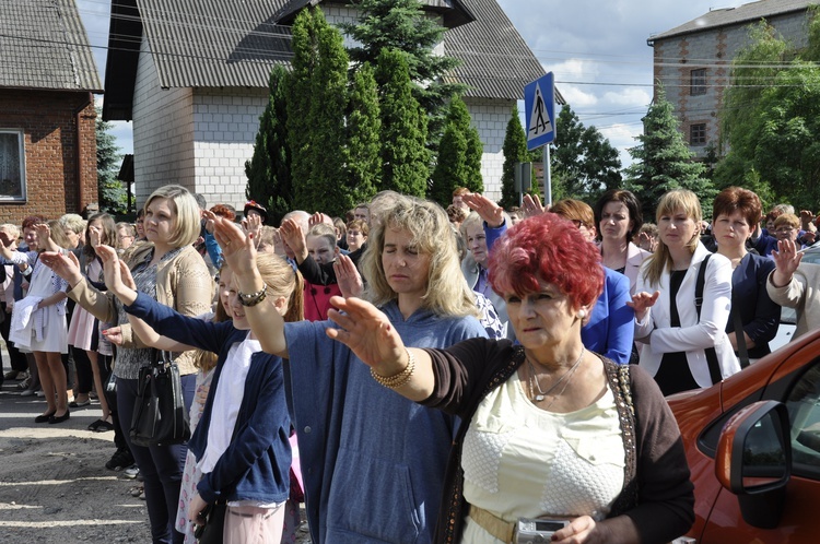 Powitanie ikony MB Częstochowskiej w Bąkowie