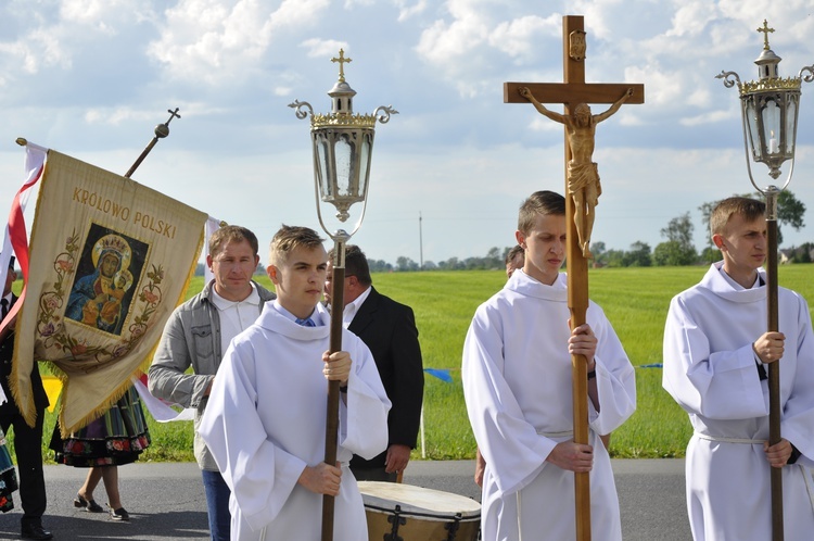 Powitanie ikony MB Częstochowskiej w Bąkowie