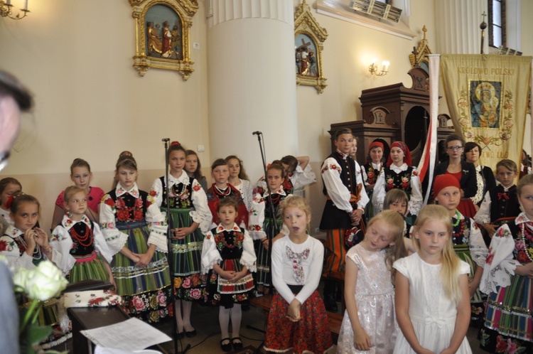 Powitanie ikony MB Częstochowskiej w Bąkowie