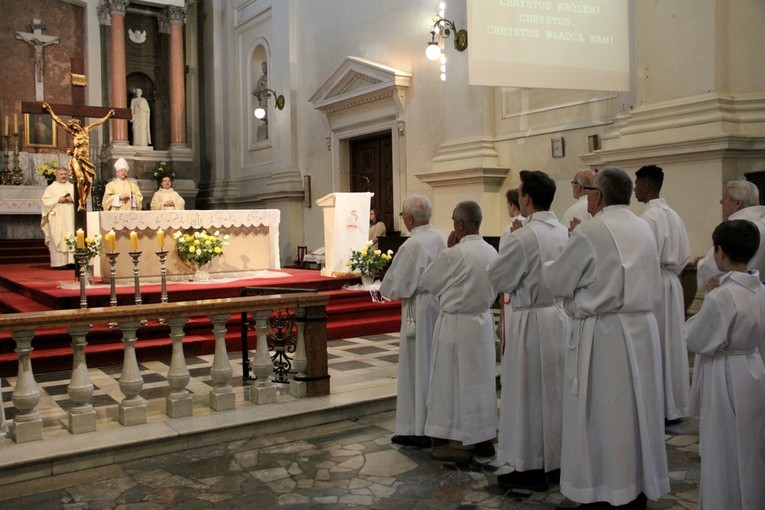 Relikwie Jana Pawła II w kościele Wszystkich Świętych