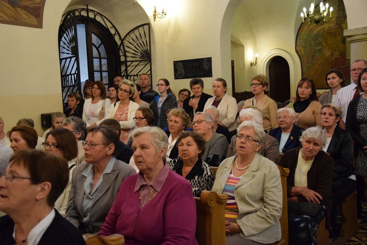 Powitanie ikony MB Częstochowskiej w Chruślinie