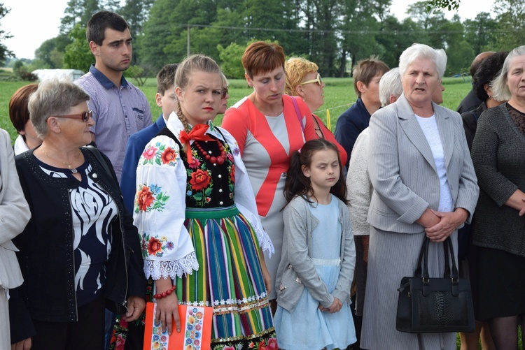 Powitanie ikony MB Częstochowskiej w Chruślinie