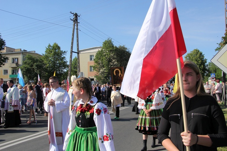 Powitanie ikony MB Częstochowskiej w parafii Chrystusa Dobrego Pasterza w Łowiczu