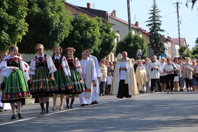 Powitanie ikony MB Częstochowskiej w parafii Chrystusa Dobrego Pasterza w Łowiczu