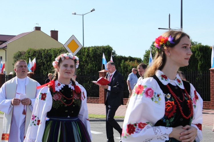 Powitanie ikony MB Częstochowskiej w parafii Chrystusa Dobrego Pasterza w Łowiczu