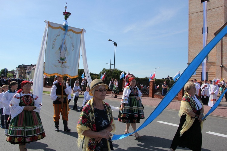 Powitanie ikony MB Częstochowskiej w parafii Chrystusa Dobrego Pasterza w Łowiczu