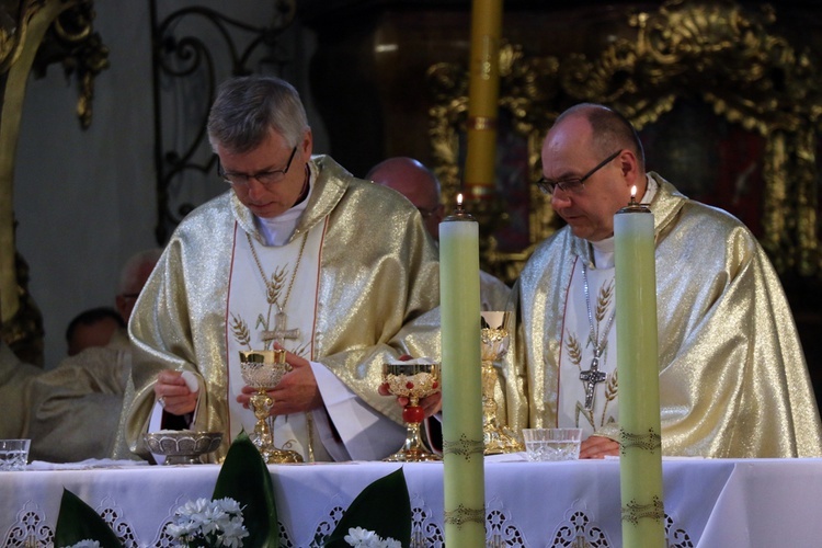 Pielgrzymka duchowieństwa do grobu św. Jadwigi