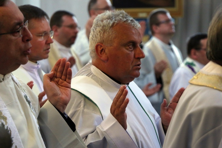 Pielgrzymka duchowieństwa do grobu św. Jadwigi