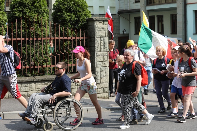 Pielgrzymka "Ogień Lolek" - 2017