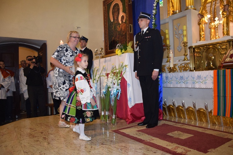 Powitanie ikony MB Częstochowskiej w Łyszkowicach