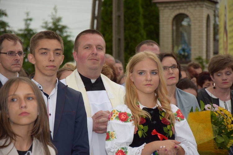 Powitanie ikony MB Częstochowskiej w Łyszkowicach