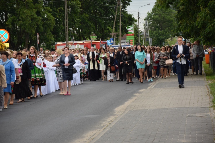 Powitanie ikony MB Częstochowskiej w Łyszkowicach