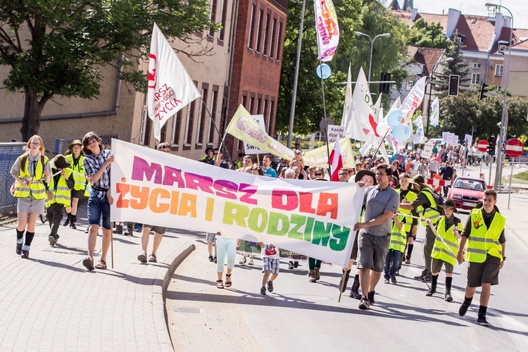 Marsz dla Życia i Rodziny w Olsztynie