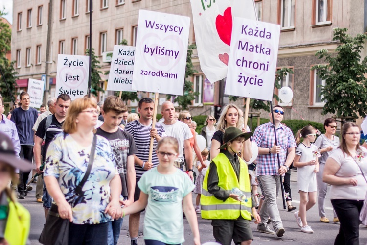 Marsz dla Życia i Rodziny w Olsztynie