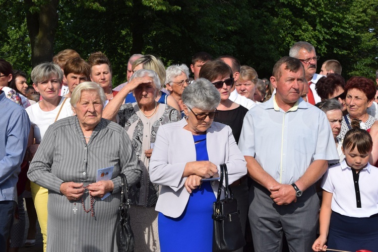 Powitanie ikony MB Częstochowskiej w Pszczonowie