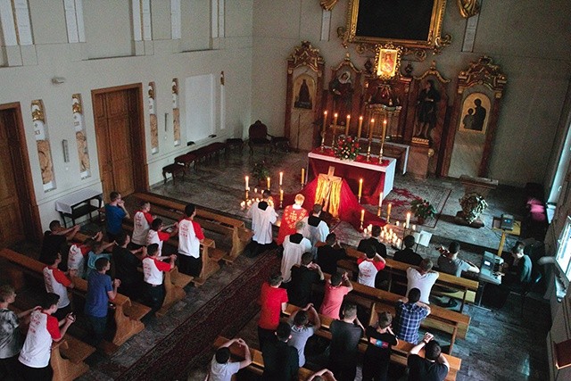 Wspólnota seminaryjna kilka razy do roku zaprasza młodych  do poznawania Domu Ziarna, jednak letni obóz jest zawsze czymś wyjątkowym.