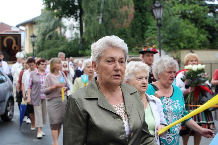 Powitanie ikony MB Częstochowskiej w parafii Świętego Ducha w Łowiczu