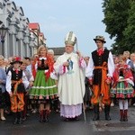 Powitanie ikony MB Częstochowskiej w parafii Świętego Ducha w Łowiczu