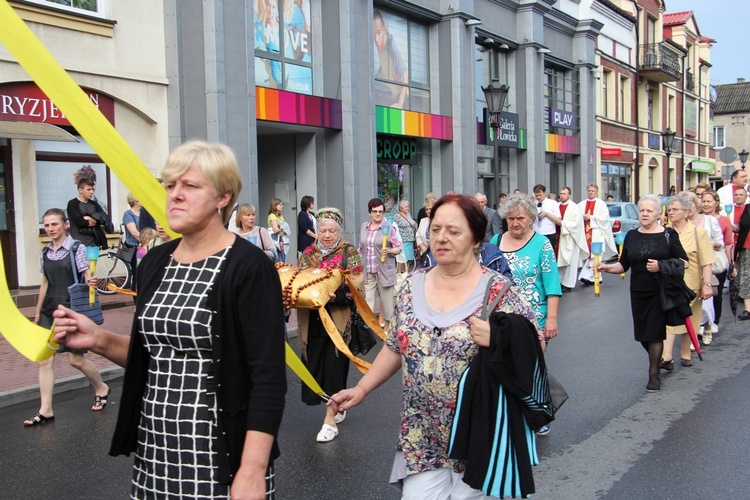 Powitanie ikony MB Częstochowskiej w parafii Świętego Ducha w Łowiczu