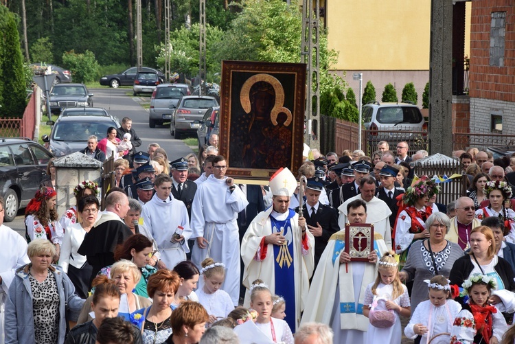 Powitanie ikony MB Częstochowskiej w Bobrownikach